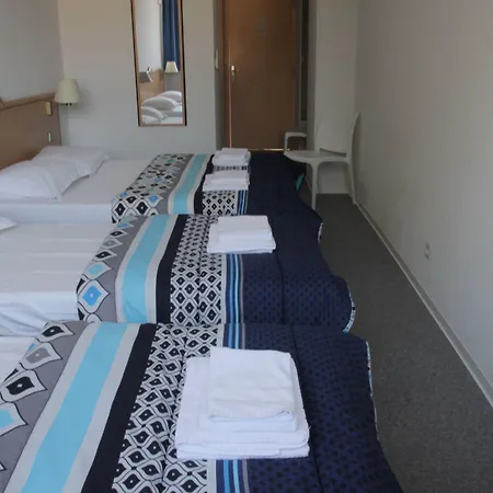 Hotell Les Tritons Sète