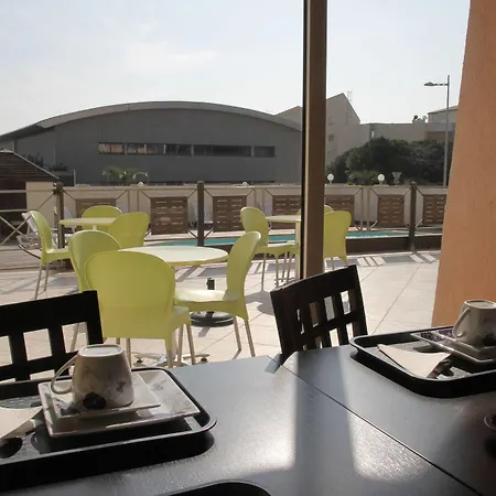 Les Tritons Hotell Sète